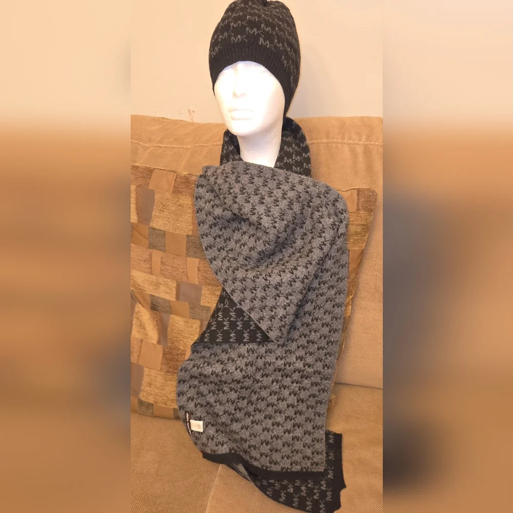 Michael Kors Black and Gray Monogram Knit Scarf